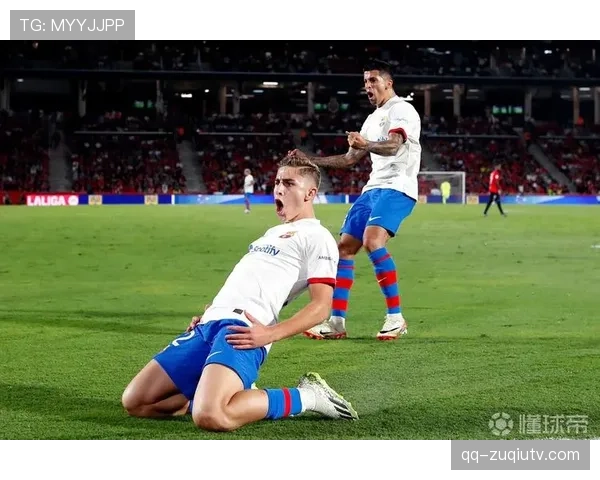 费尔明替补登场传射建功 成巴萨加泰德比逆转关键奇兵